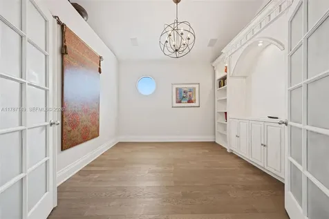 2561 Lucille Drive Fort Lauderdale FL 33316