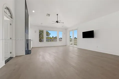 2561 Lucille Drive Fort Lauderdale FL 33316