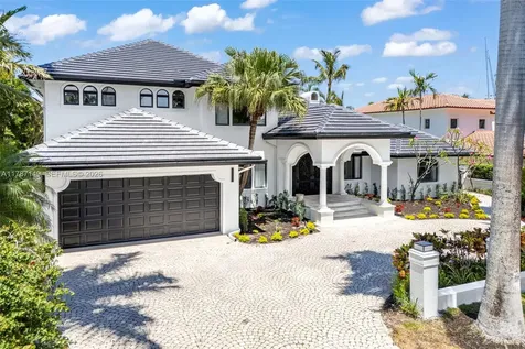 2561 Lucille Drive Fort Lauderdale FL 33316