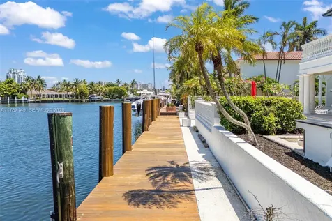 2561 Lucille Drive Fort Lauderdale FL 33316