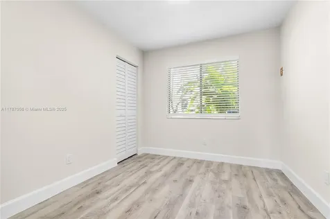 461 SE Evans Avenue Port St. Lucie FL 34984