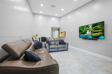 1751 SW 116th Way Miramar FL 33025