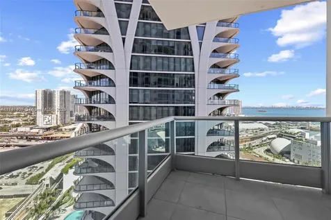 900 Biscayne Boulevard Miami FL 33132
