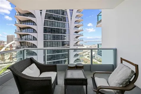 900 Biscayne Boulevard Miami FL 33132