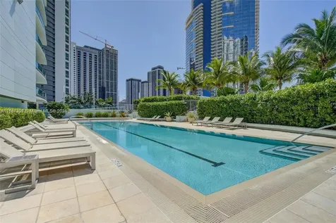 900 Biscayne Boulevard Miami FL 33132