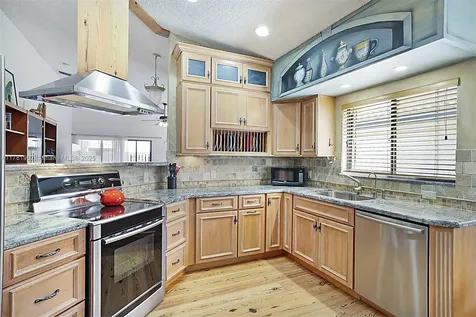 1980 NW 35th Avenue Coconut Creek FL 33066