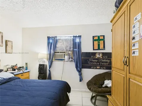 2707 NW 13th Street Fort Lauderdale FL 33311