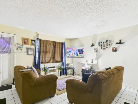 2707 NW 13th Street Fort Lauderdale FL 33311