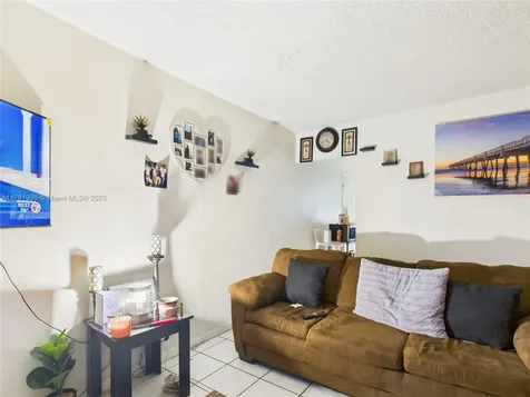 2707 NW 13th Street Fort Lauderdale FL 33311