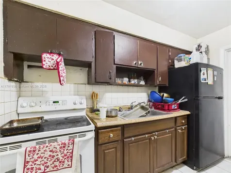 2707 NW 13th Street Fort Lauderdale FL 33311