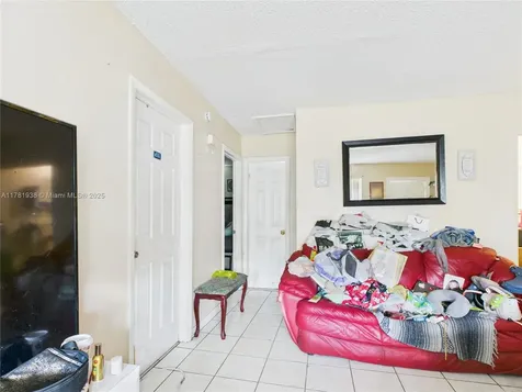 2707 NW 13th Street Fort Lauderdale FL 33311