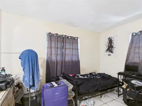 2707 NW 13th Street Fort Lauderdale FL 33311
