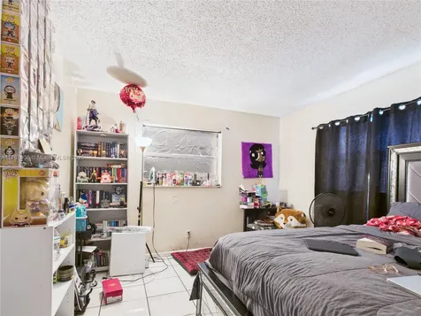 2707 NW 13th Street Fort Lauderdale FL 33311
