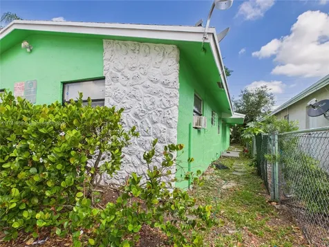 2707 NW 13th Street Fort Lauderdale FL 33311