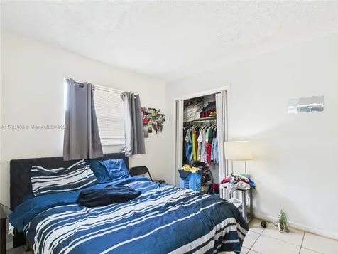 2707 NW 13th Street Fort Lauderdale FL 33311
