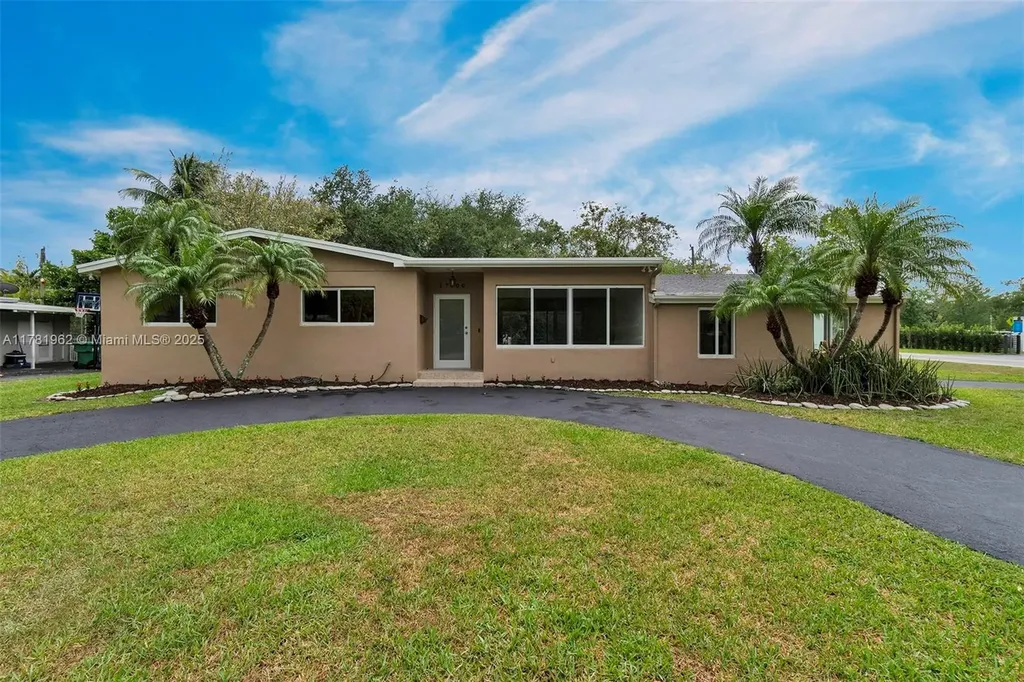 17000 SW 89th Court Palmetto Bay FL 33157