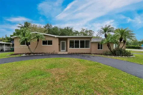 17000 SW 89th Court Palmetto Bay FL 33157