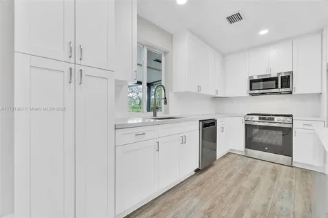 17000 SW 89th Court Palmetto Bay FL 33157
