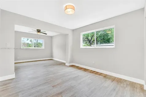 17000 SW 89th Court Palmetto Bay FL 33157