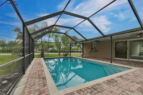 17000 SW 89th Court Palmetto Bay FL 33157