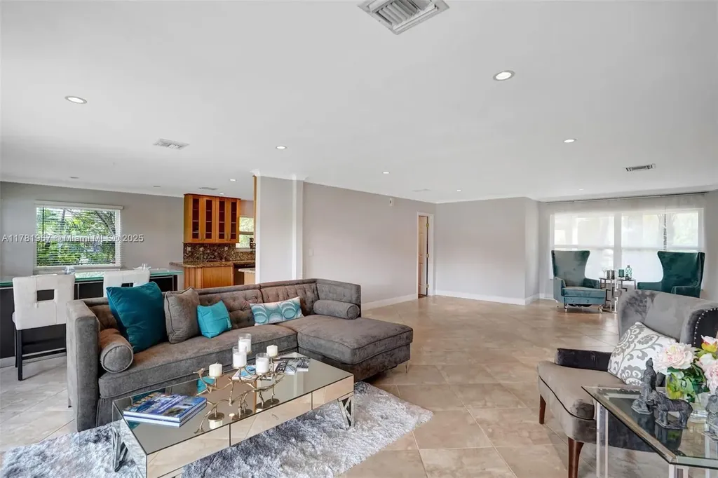 2849 NE 14th Avenue Wilton Manors FL 33334