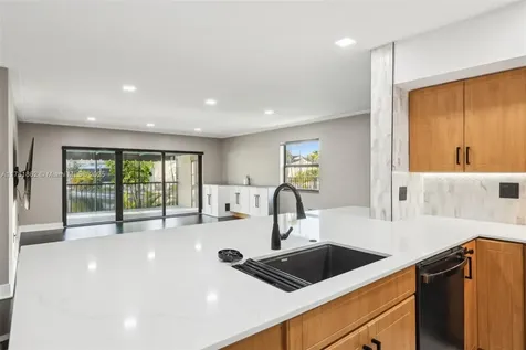 8385 Rednock Lane Miami Lakes FL 33016
