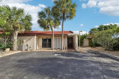 8385 Rednock Lane Miami Lakes FL 33016
