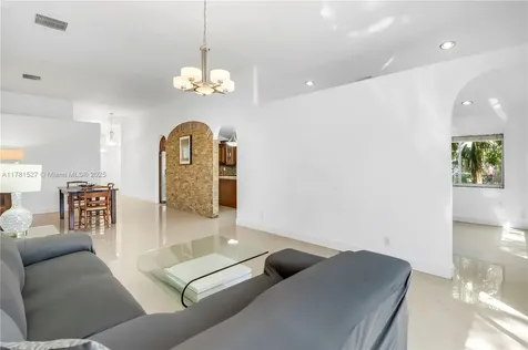 17588 SW 11th Street Pembroke Pines FL 33029