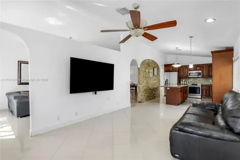 17588 SW 11th Street Pembroke Pines FL 33029