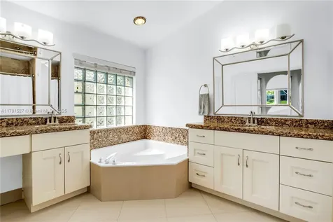 17588 SW 11th Street Pembroke Pines FL 33029