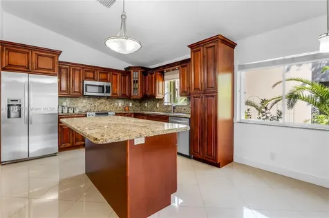17588 SW 11th Street Pembroke Pines FL 33029