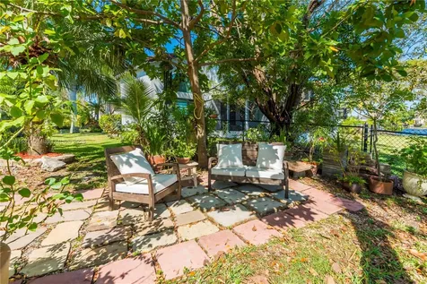 17588 SW 11th Street Pembroke Pines FL 33029