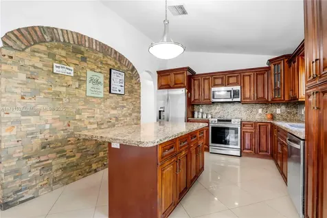 17588 SW 11th Street Pembroke Pines FL 33029