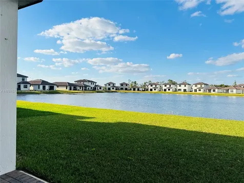 5661 Cerva Lane Ave Maria FL 34142