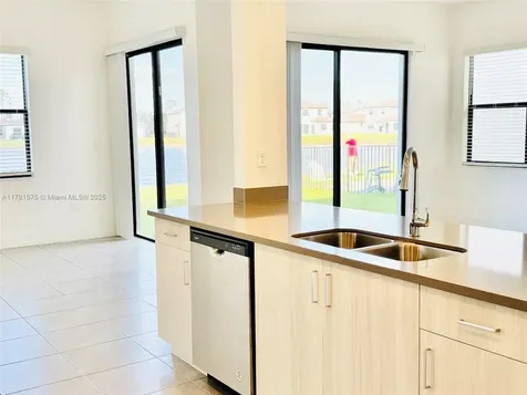 5661 Cerva Lane Ave Maria FL 34142
