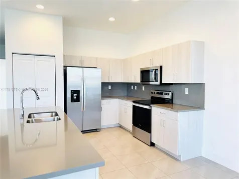 5661 Cerva Lane Ave Maria FL 34142