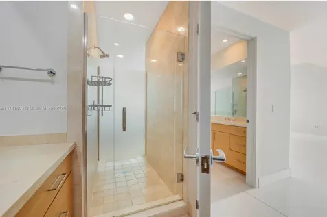 17001 Collins Avenue Sunny Isles Beach FL 33160
