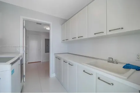 17001 Collins Avenue Sunny Isles Beach FL 33160
