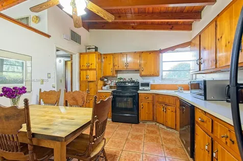 9001 SW 125th Terrace Miami FL 33176