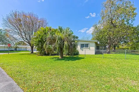 9001 SW 125th Terrace Miami FL 33176