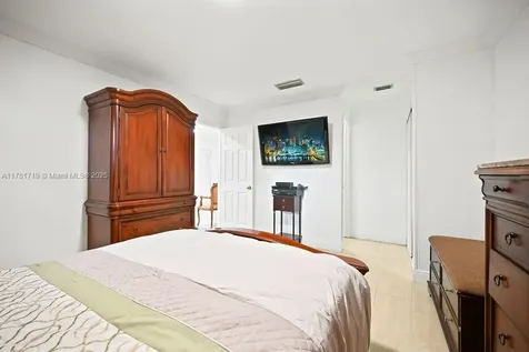 5881 SW 147th Court Miami FL 33193