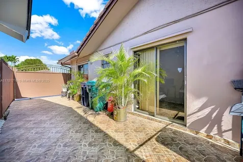 5881 SW 147th Court Miami FL 33193
