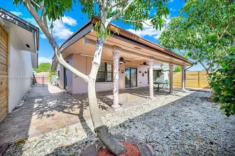 5881 SW 147th Court Miami FL 33193