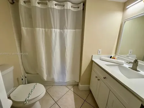 19501 E Country Club Drive Aventura FL 33180