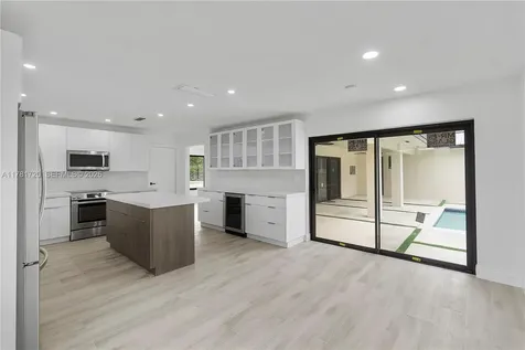 17020 SW 87th Court Palmetto Bay FL 33157