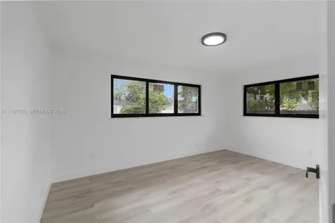 17020 SW 87th Court Palmetto Bay FL 33157