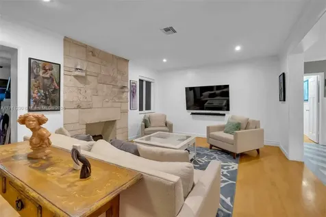 560 NE 106th Street Miami Shores FL 33138