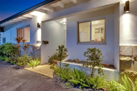 560 NE 106th Street Miami Shores FL 33138