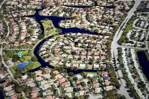 9091 NW 12th Street Plantation FL 33322