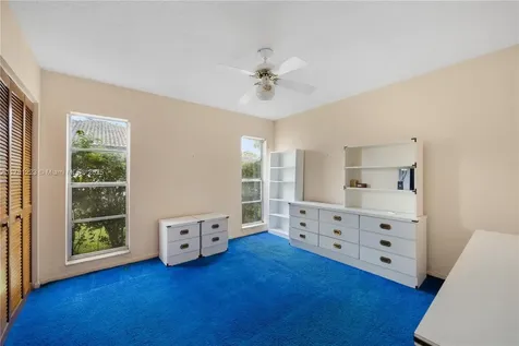 9091 NW 12th Street Plantation FL 33322